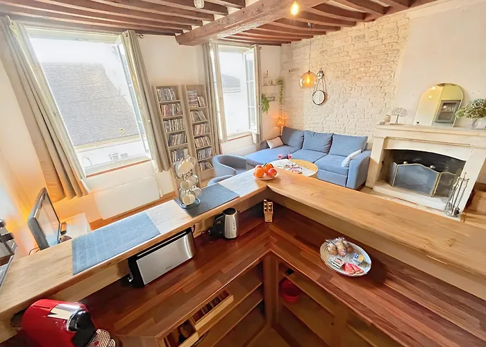 A 10 Minutes A Pied De La Gare Et Des Rives De L'orne Daire