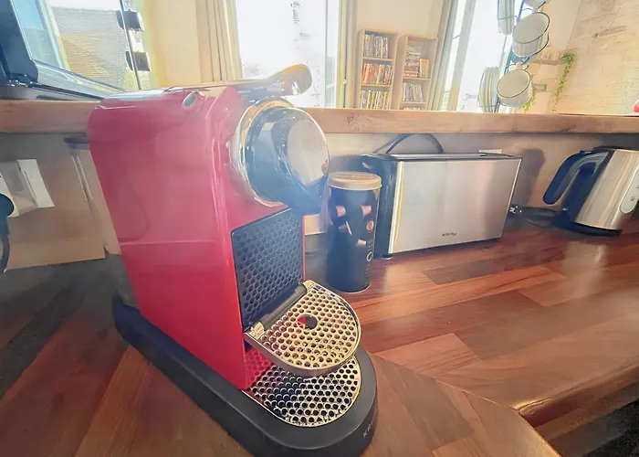 A 10 Minutes A Pied De La Gare Et Des Rives De L'orne